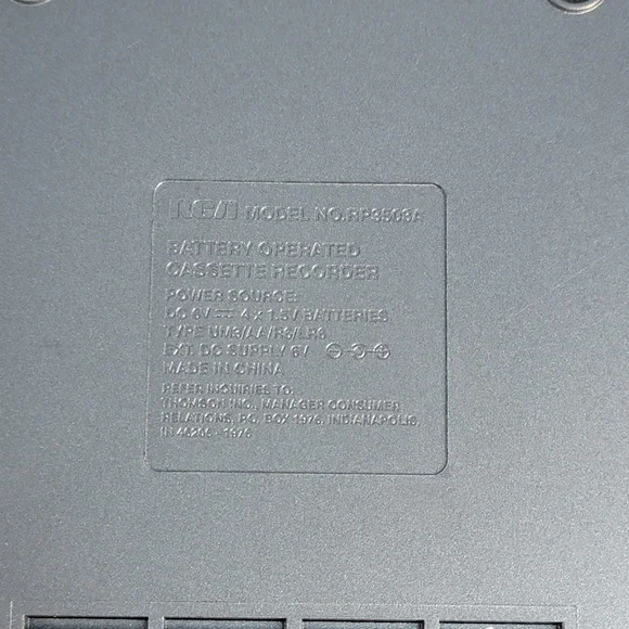 RCA RP3503 "Shoebox" Cassette Voice Recorder Personal Portable Player - Picture 9 of 9